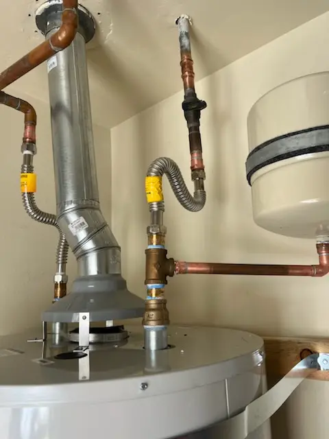 Water heater installation and plumbing repair in Sharon Park